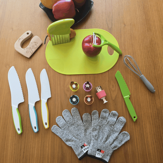 Le P'tit Sous-Chef Montessori Kitchen set